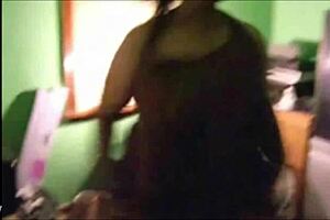 New big boobs and hot ass poppin in it solo dancing with music��