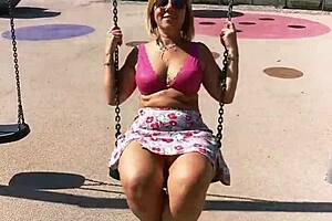 Blowjob in public: I sometimes surprise my wife with a cumshot in front of others